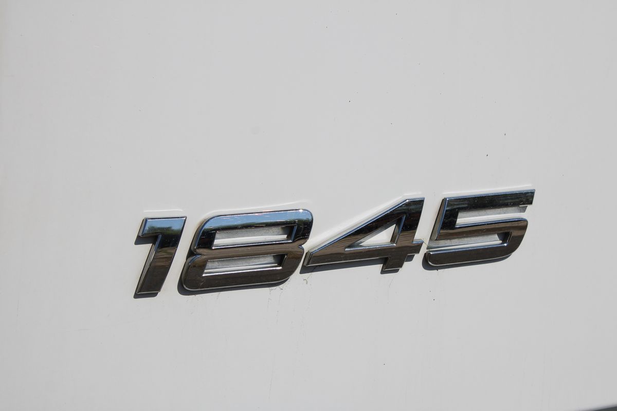 Mercedes-Benz Actros 1845